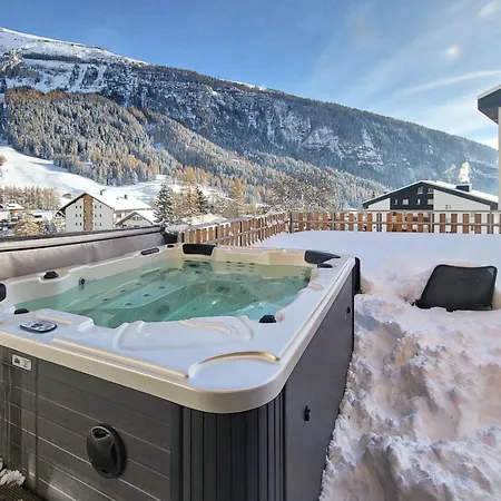 Spacious - Beautiful Terrace With View Apartmán